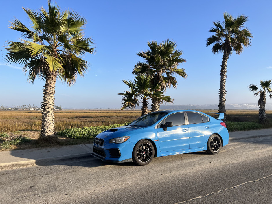 Alberto  Cubillas 's 2016 Impreza WRX STI Hyper Blue Limited 