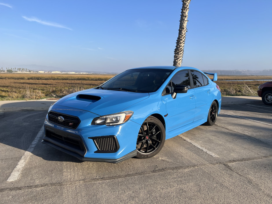 Alberto  Cubillas 's 2016 Impreza WRX STI Hyper Blue Limited 