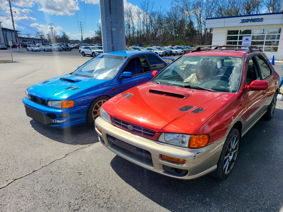 Rogelio R's 2000 Impreza Outback 