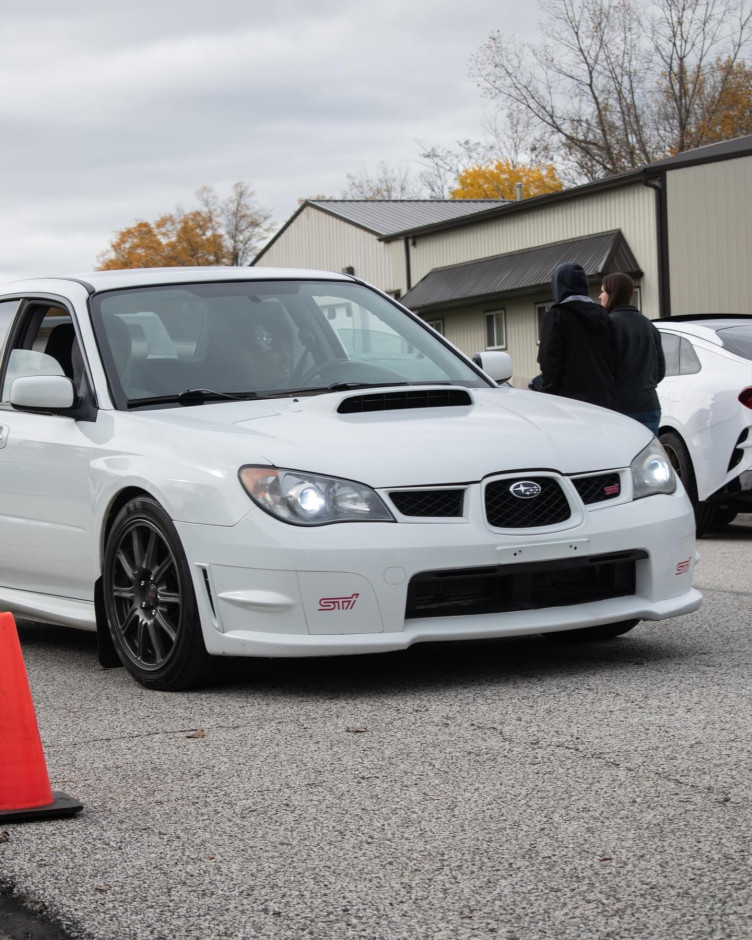 Dominic V's 2006 Impreza WRX STI Limited 