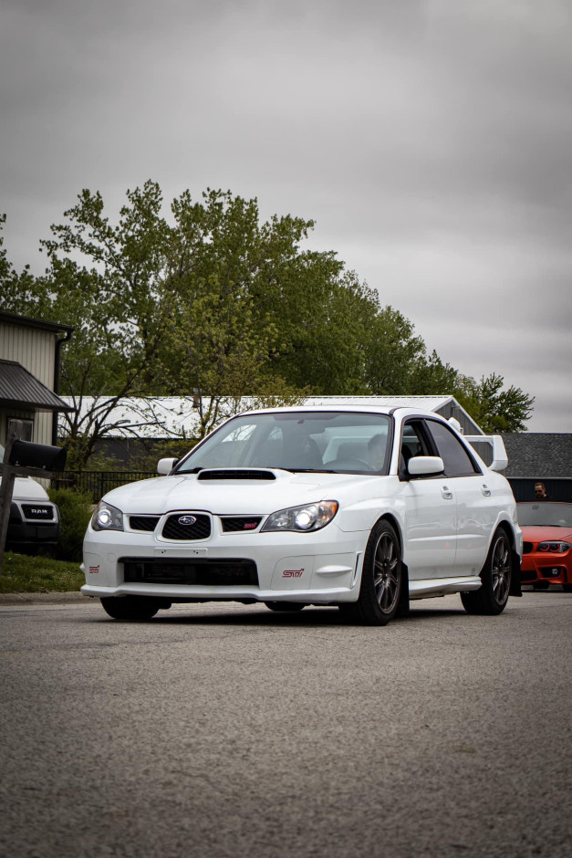 Dominic V's 2006 Impreza WRX STI Limited 