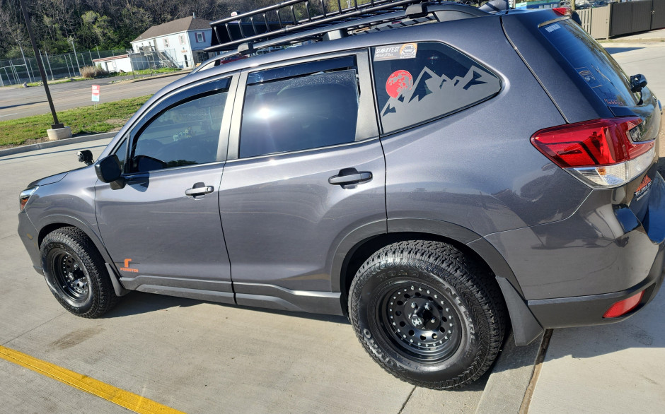 Steven Suminski's 2021 Forester Basic