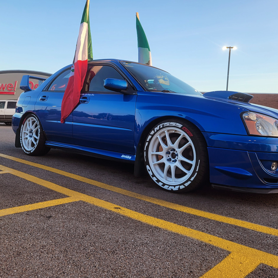 Ivan Galicia's 2004 Impreza WRX STI 2.5 l turbo