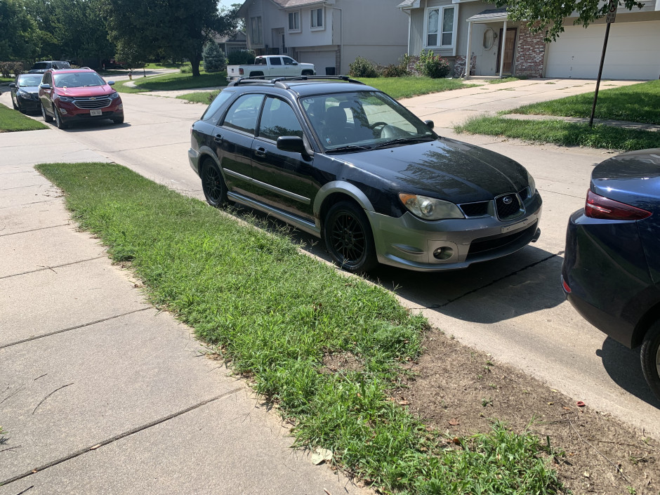 Grabiel Baltazar's 2007 Impreza Outback sport 