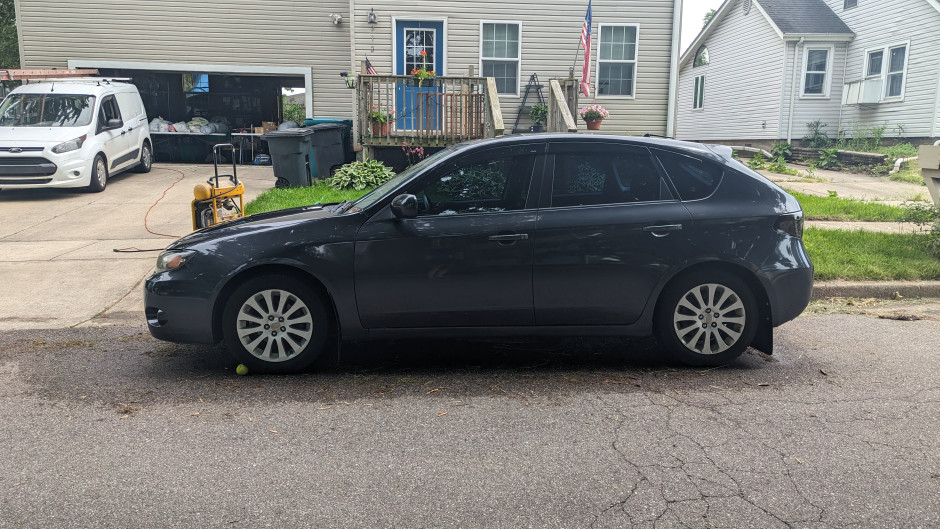 Michael Kajer's 2011 Impreza 2.5i Premium