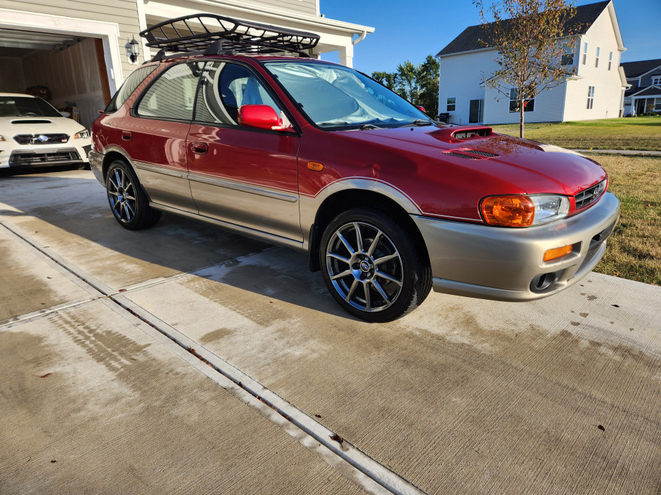 Rogelio R's 2000 Impreza Outback 