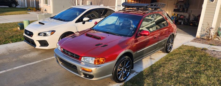 Rogelio R's 2000 Impreza Outback 